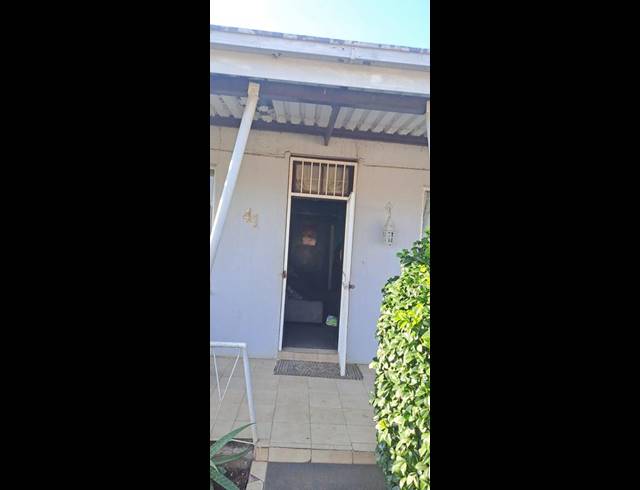 3 BEDROOM HOUSE FOR SALE IN LA ROCHELLE